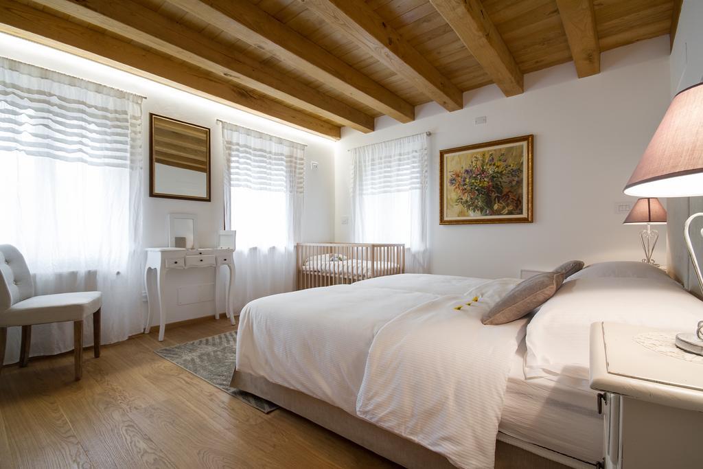 Vila Casa Sittaro Grimacco Pokoj fotografie